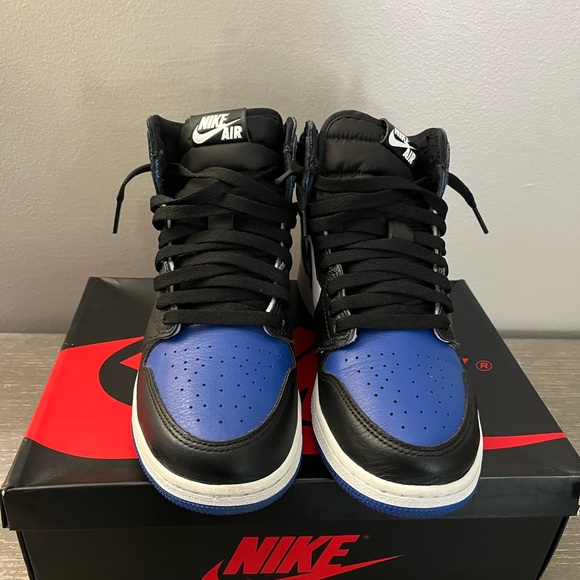 Jordan 1 Retro High 'Royal Toe' GS - Picture 1 of 8